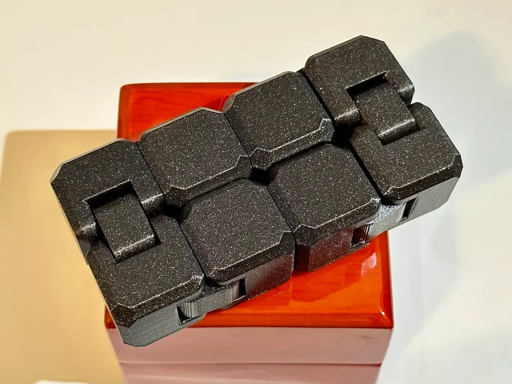 Figet - cubo infinito